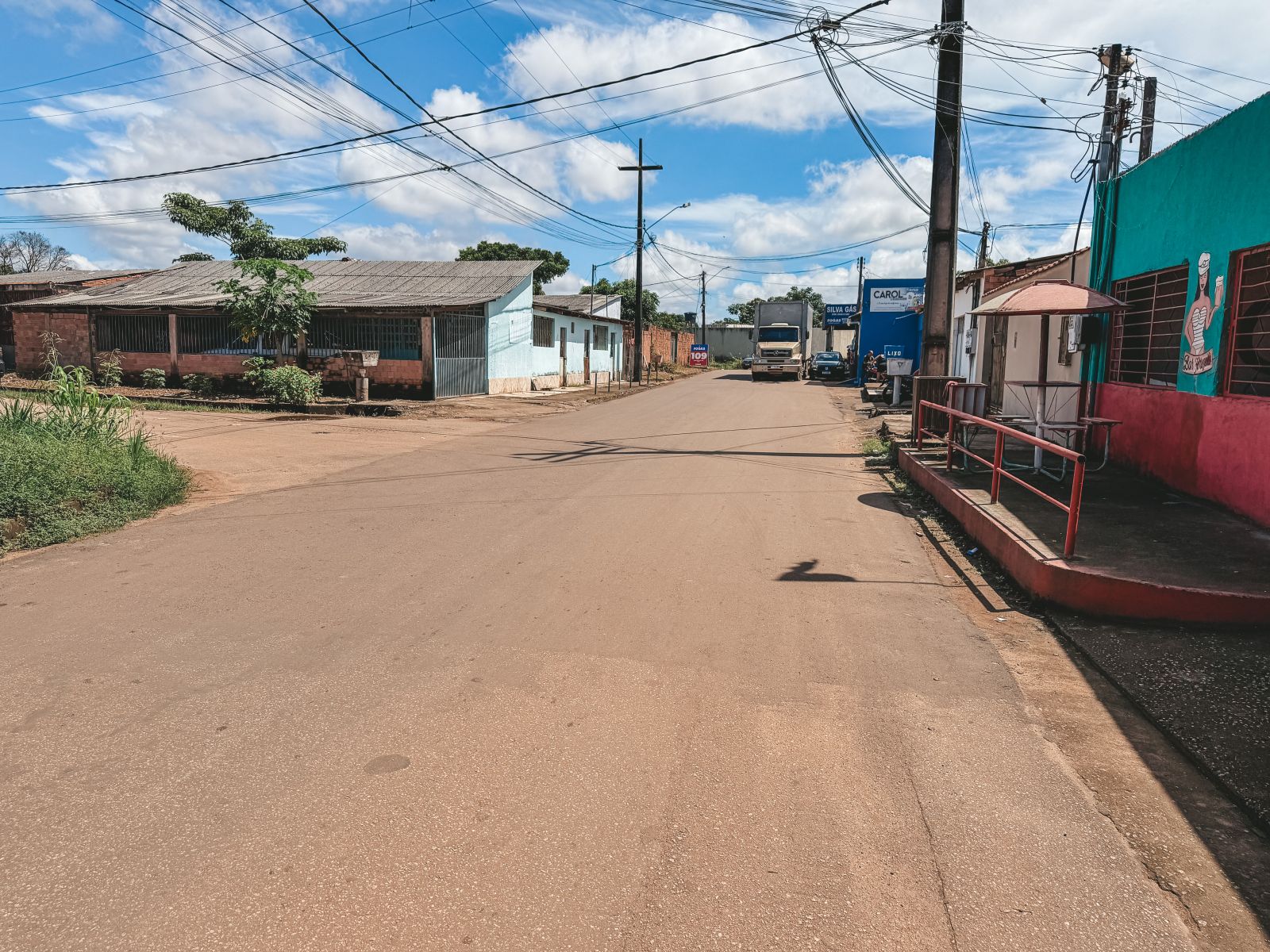 Ruas que antes apresentavam dificuldades de acesso agora oferecem mais mobilidade, segurança e conforto