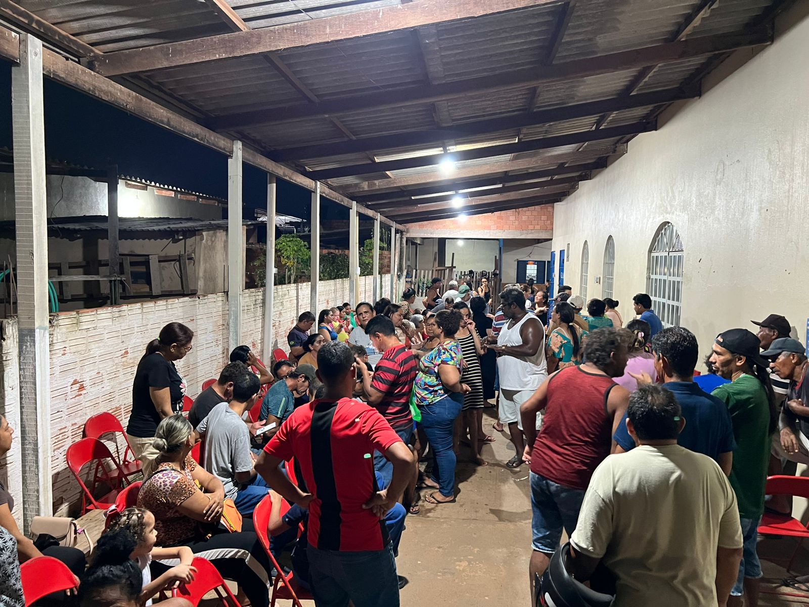 Encontro aconteceu na Igreja Católica Imaculada Conceição e reuniu moradores da comunidade e lideranças locais