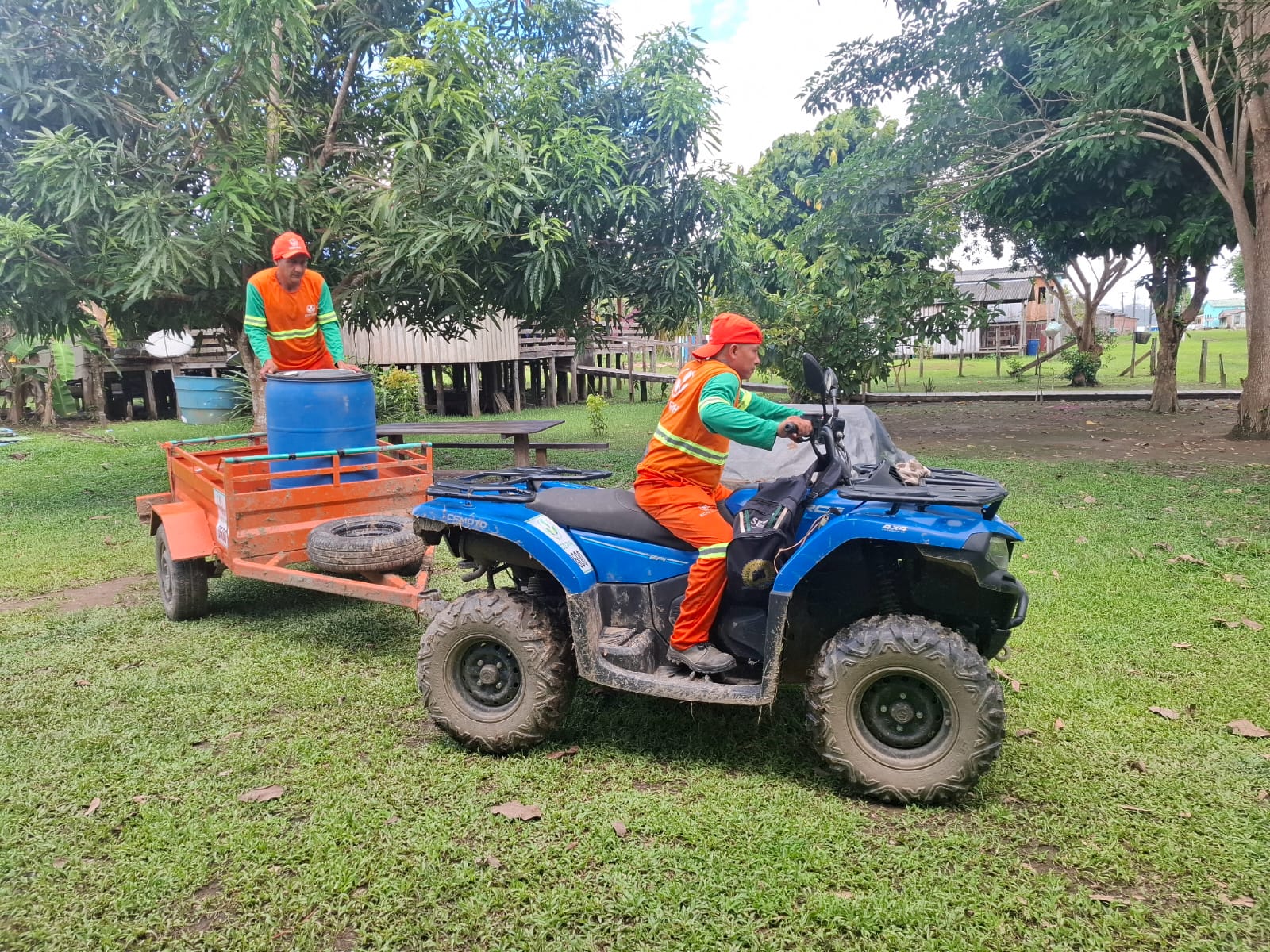 Baixo Madeira vira exemplo em coleta de lixo